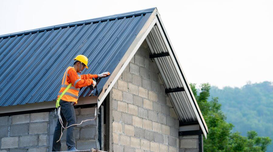 Professional gutter cleaning in Highland Lakes, NJ